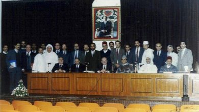 الدكتور محمد فاروق النبهان يتوسط كبار علماء دار الحديث الحسنية